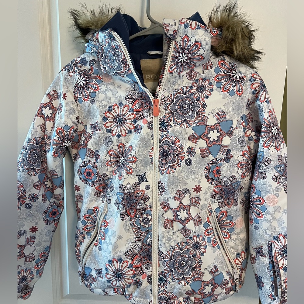 Gently used girls ski / snow jacket